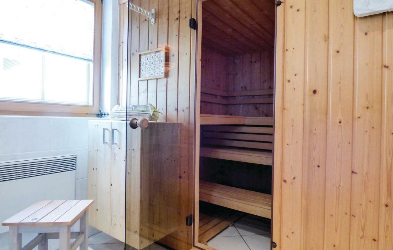 Amazing Home In Koerperich-Obersgegen With Sauna Εξωτερικό φωτογραφία